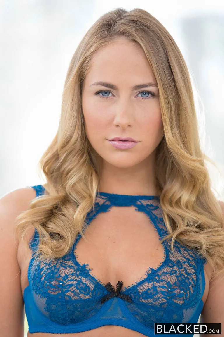 Carter Cruise in 'Obsession Chapter 1'